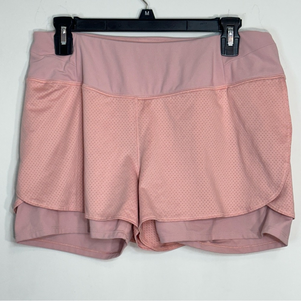 Stay powerful athletic shorts